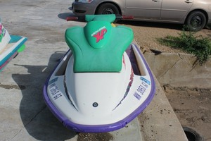 lot 5769 image: 1994 Sea Doo Jet Ski