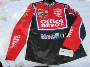 lot 42 image: Office Depot Racing Jacket (Size L)...
