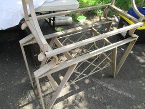 lot 83 image: Metal Shelf With Glass Shelf (Not P...