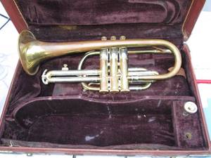 lot 224 image: Coronet In Case...