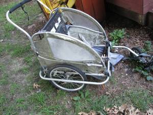 lot 254 image: Stroller...