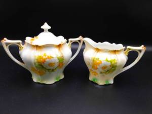 lot 126 image: R.S. Prussia Country Manor Styled Sugar and Cream Set