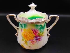 lot 134 image: R.S. Prussia Double Handled, Lidded Serving Dish - Floral Motif