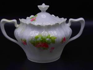 lot 135 image: R.S. Prussia Double Handled, Lidded Serving Dish - White with Floral Motif