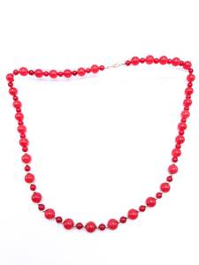 lot 201 image: Cherry and Blood Red Jade Plus 14Kt Beads and Clasp