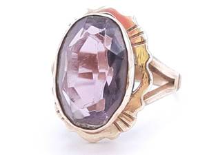 lot 217 image: Vintage Amethyst Ring in Art Deco Setting