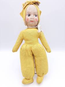 lot 330 image: RARE Cloth Boudoir Lenci Style Doll