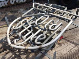 lot 22 image: Old Style Beer Neon Light Advertising Sign