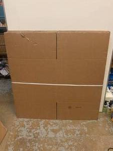 lot 53 image: Large Shipping Boxes
