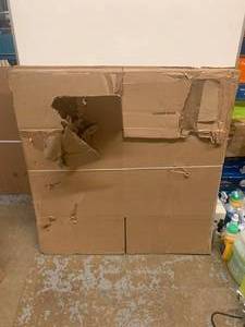 lot 54 image: Large Shipping Boxes