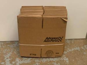 lot 61 image: Small Shipping Boxes
