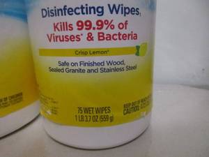 lot 51 image: Clorox Disinfecting Wipes