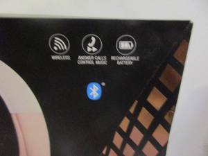 lot 25 image: Bluetooth Audio Kit