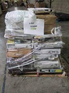 lot 101 image: WHOLESALE MIXED PALLET OF TOILET SEATS