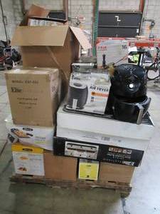 lot 300 image: WHOLESALE MIXED PALLET OF SMALL KITCHEN APPLIANCES