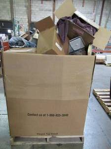 lot 302 image: WHOLESALE MIXED PALLET OF SMALL HOUSEWARES AND HOME DECOR