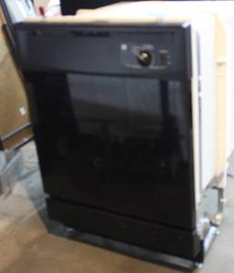 Black GE Built-In Dishwasher