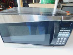 Walmart Hamilton Beach Digital Microwave Oven
