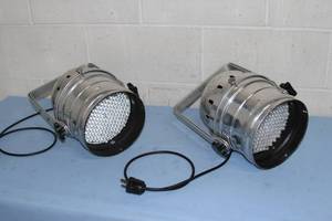 lot 64 image: Pair of Silver Aurora LED Stage  Theater Pro Lighting Lights