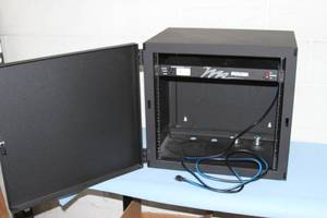 lot 103 image: Middle Atlantic SBX Series 19 Wall Mount Audio  Video Equipment Rack with Power Unit