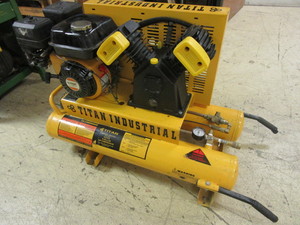 lot 101 image: TITAN INDUSTRIAL AIR COMPRESSOR, 5.5 H.P., 8-GALLON