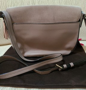 lot 41 image: Kate Spade Lavinia Handbag