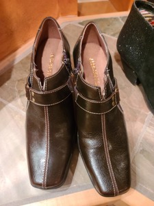 lot 57 image: Lot Of Three Womens Size 6-6.5 Ankle Boots