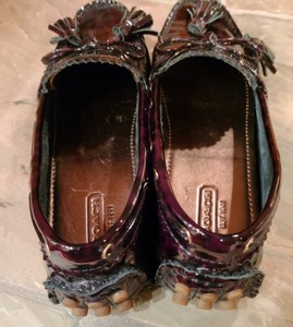 lot 58 image: Womens Coach Brown Print Loafers