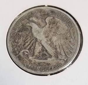 1943 WALKING LIBERTY HALF DOLLAR