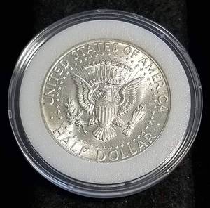 1964-D KENNEDY SILVER HALF DOLLAR IN AIRTITE
