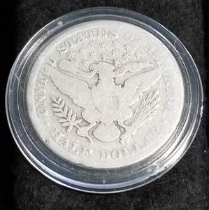 1904 BARBER HALF DOLLAR IN AIRTITE