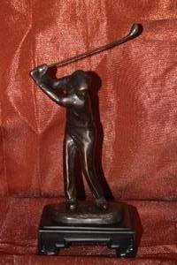 lot 129 image: 1960s Figural Golfer Cast Metal Statue