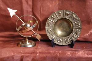 lot 103 image: Brass Astrological Dish & Sundial