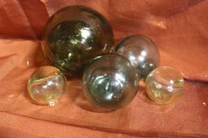 lot 160 image: Blown Glass Ball Floats