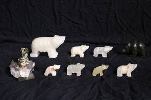 lot 145 image: Variety of Miniature Marble Animals