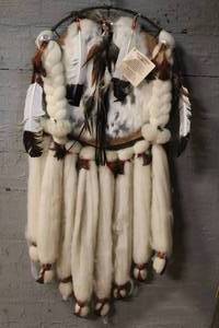lot 149 image: Original Indian Man-Del-La