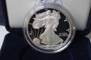 lot 9 image: American Eagle One Ounce Silver Bullion Proof Coin