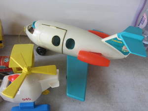 FP School Bus, Pull Toy