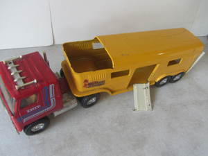 Ertl Horse Trailer
