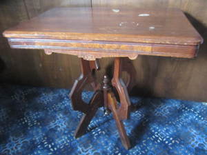 East Lake Lamp Table