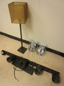 lot 323 image: DECORATIVE ACCENT LIGHTS