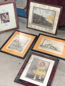 lot 40 image: Lot of 5 Pieces of Artwork