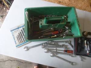 lot 20 image: Assorted Wrenches Tools