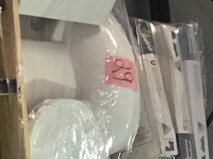 Pallet with assorted toilet pieces see pictures