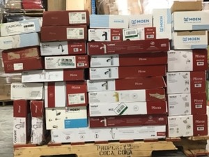 Pallet with mix branded faucets customer returns  for parts or repair