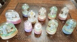 lot 48 image: 11 Precious Moments Water Globes
