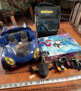 lot 142 image: Batman Lot with Lunchbox, 1997 Puzzle, Play Car, Action Figures and More