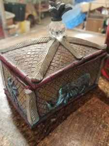 lot 191 image: Three Collectibles Ceramic Keepsakes Box, New Marilyn Monroe Ornament and Bible