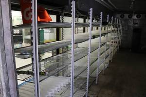27 10 Cooler Shelving.