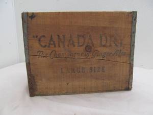 Vintage Canada Dry crate
